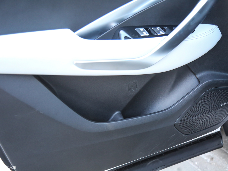 2018E530 1.5T DCTŞ V