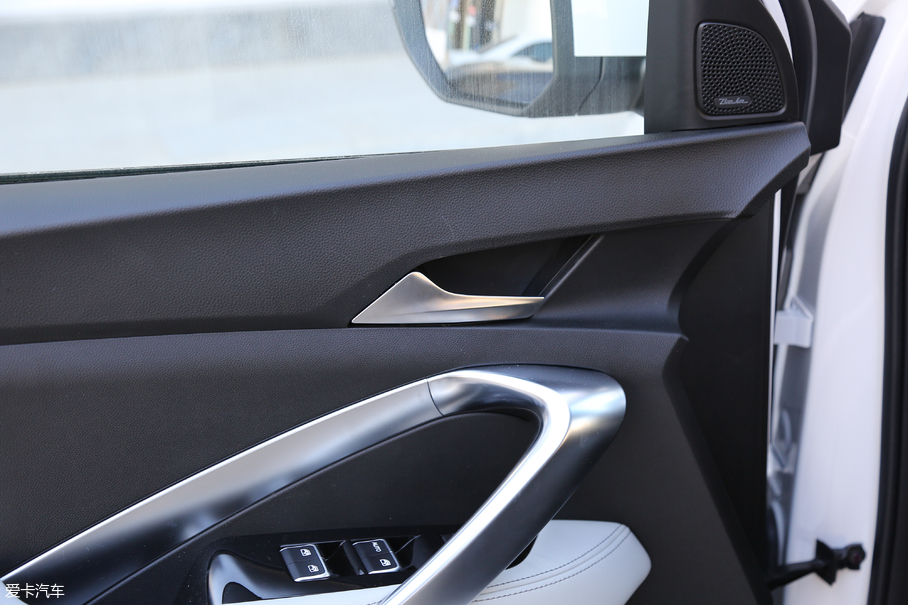 2018E530 1.5T DCTŞ V