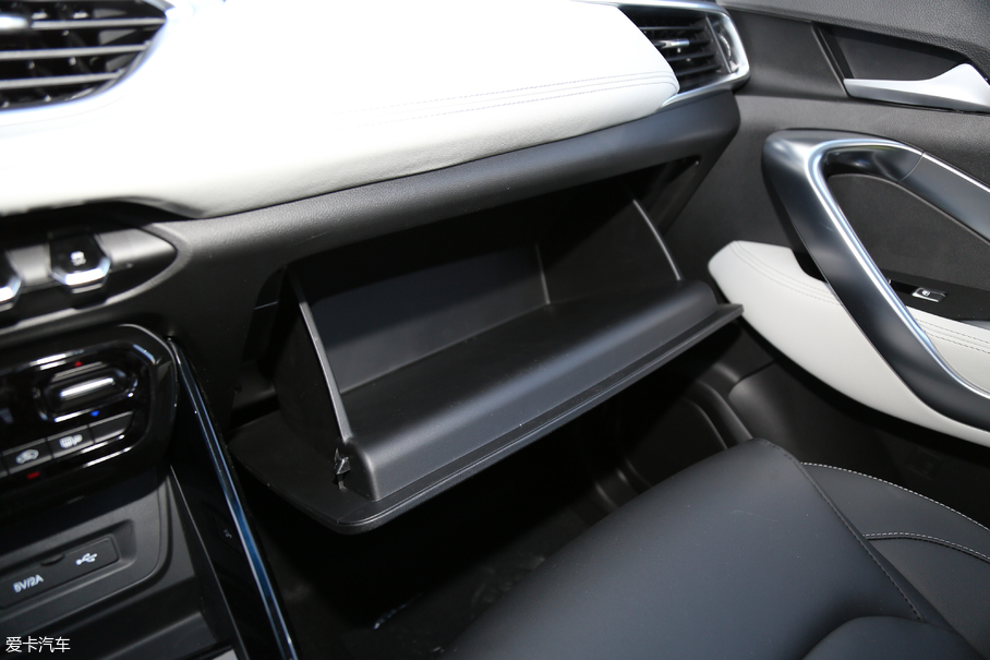 2018E530 1.5T DCTŞ V