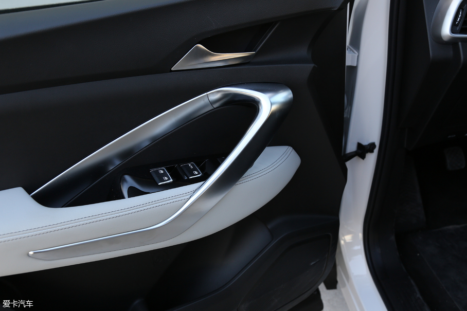 2018E530 1.5T DCTŞ V