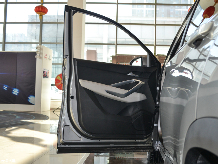 2018E530 1.5T քF V