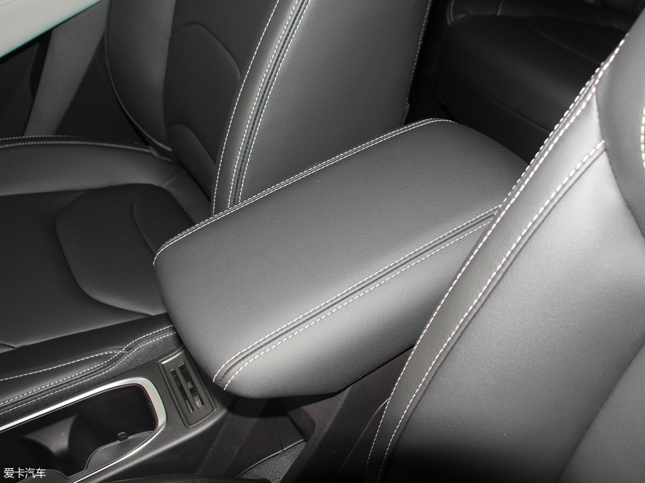 2018E530 1.8L AMTA (gu)V