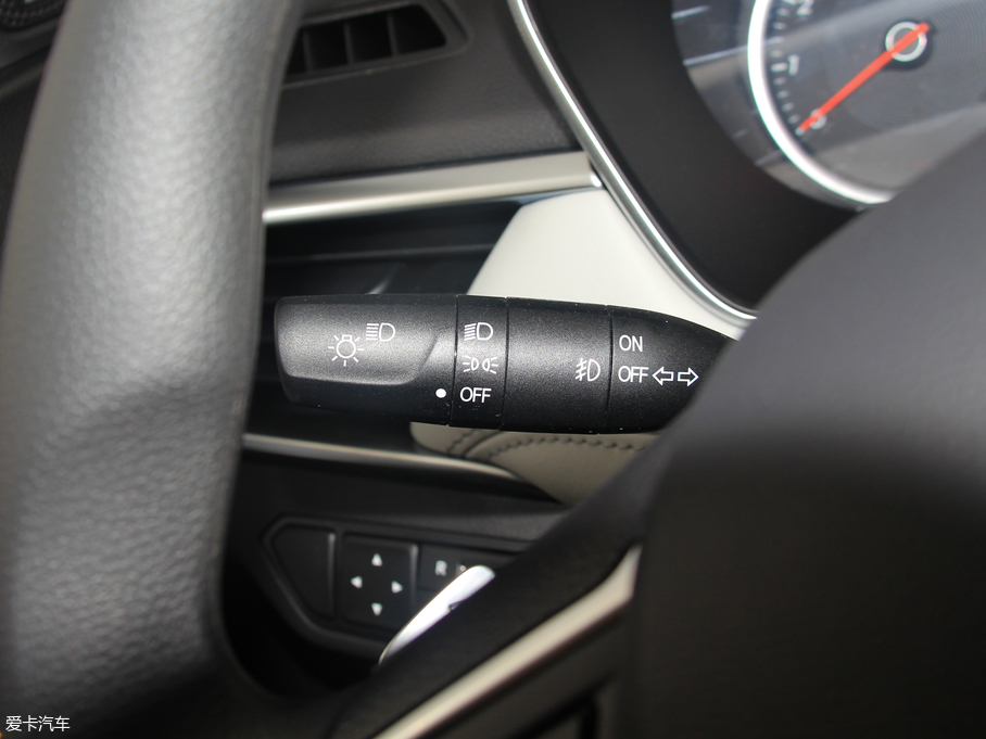 2018E530 1.8L AMTA (gu)V