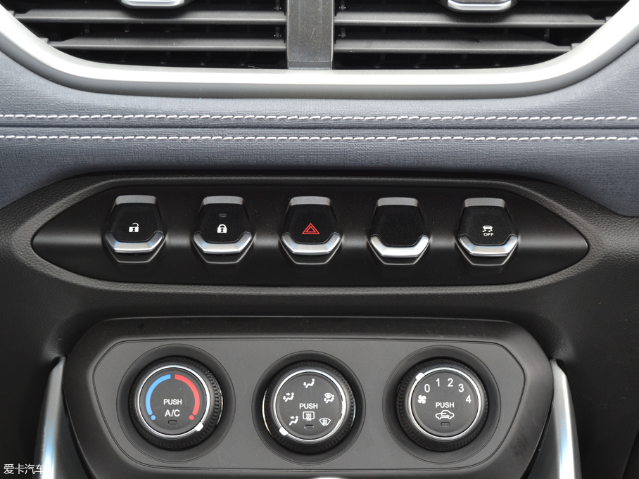 2018E530 1.5T ք(dng)Ӣ (gu)V