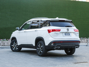 2018款1.5T DCT旗舰型 国V 左后45度