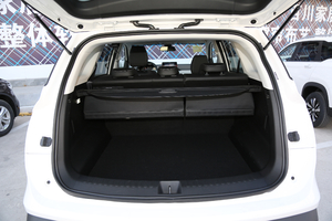 2018款1.5T 手动豪华型 国V 空间座椅