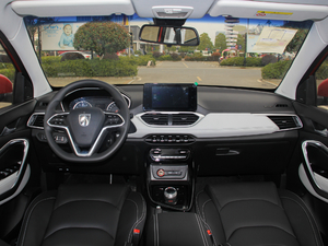 2018款1.8L AMT豪华型 国V 内饰全景