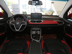 2018款1.5T 手动精英型 国V 中控区