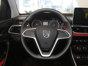 2018款1.5T 手动精英型 国V 中控区