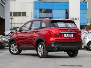 2018款1.5T 手动舒适型 国V 左后45度