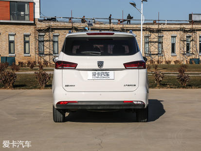 寶駿汽車2018款寶駿360