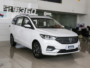 2018款1.5L 手动豪华型 国V 整体外观