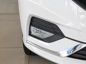 2018款1.5L 手动豪华型 国V 细节外观