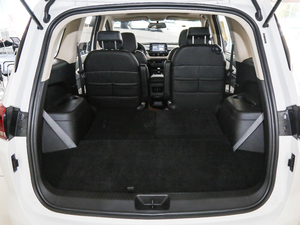 2018款1.5L 手动豪华型 国V 空间座椅