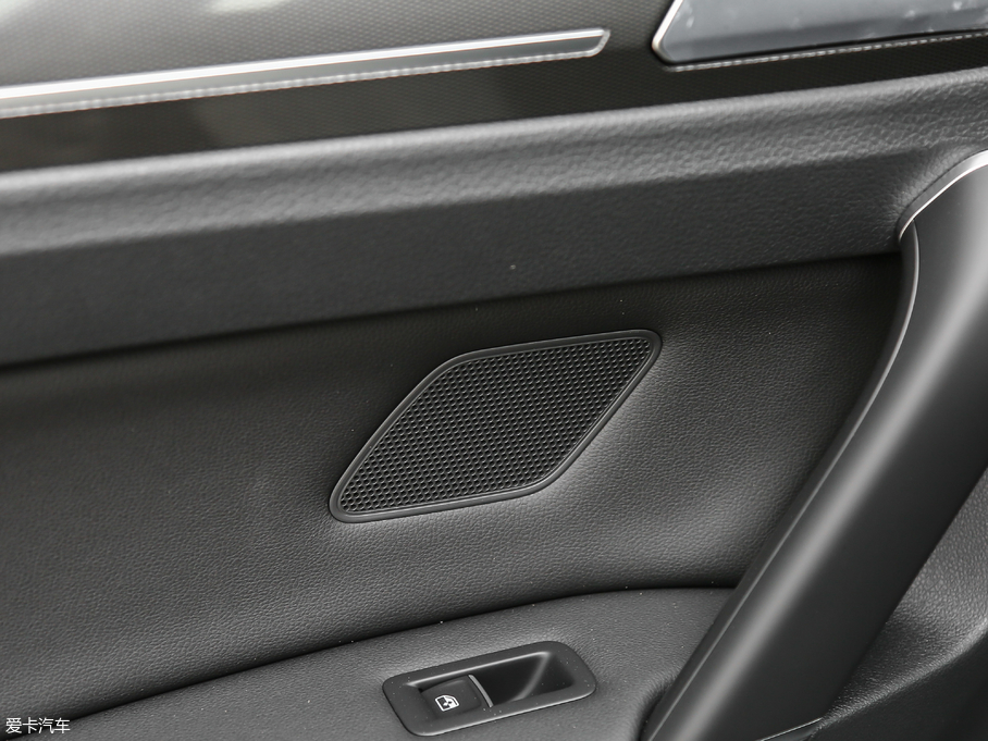 2018ߠ򡤼 230TSI ԄMȡ