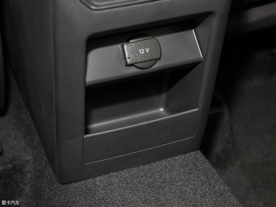 2018ߠ򡤼 230TSI ԄMȡ