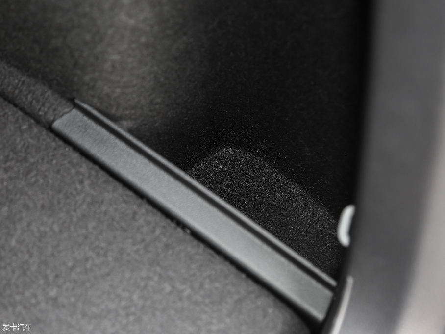 2018ߠ򡤼 230TSI Ԅ(dng)M(jn)ȡ