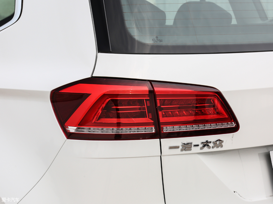 2018ߠ򡤼 230TSI ԄMȡ