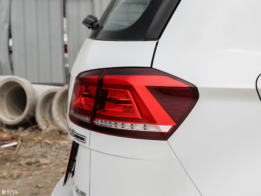 2018ߠ򡤼 230TSI ԄMȡ