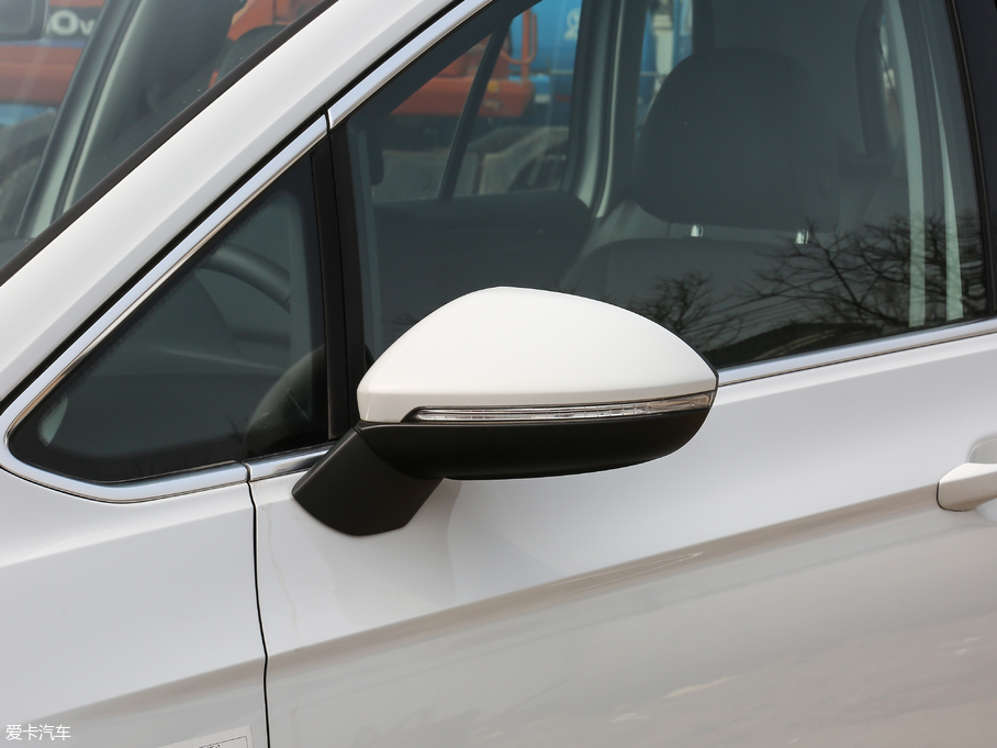 2018ߠ򡤼 230TSI ԄMȡ