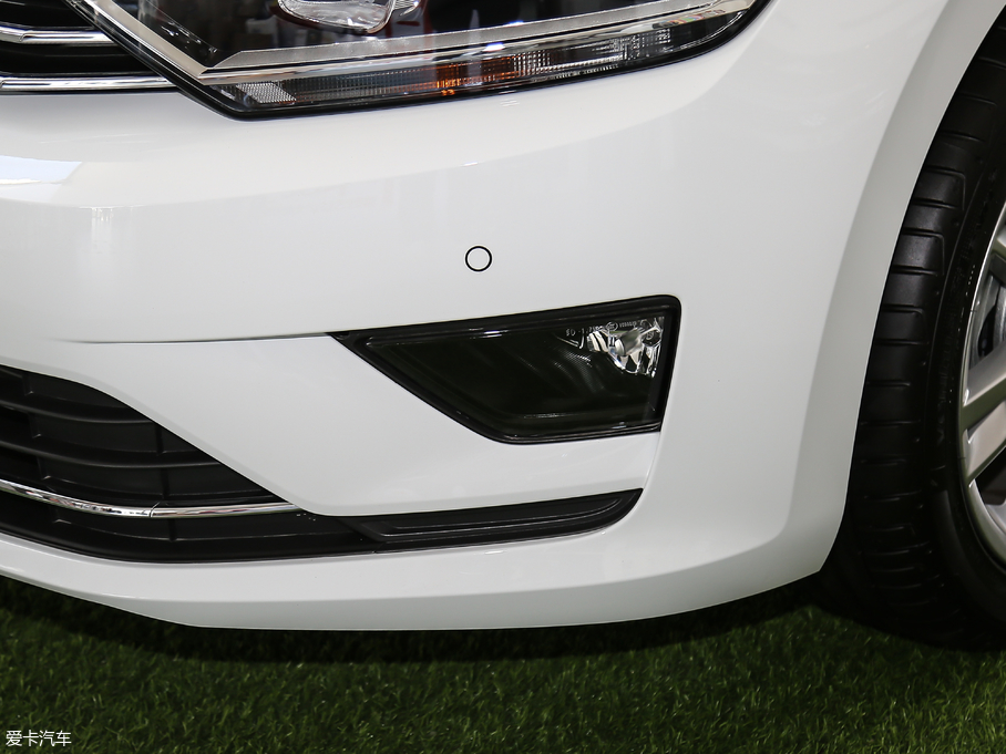 2018ߠ򡤼 230TSI ԄӺA