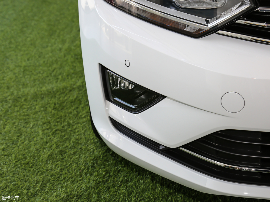 2018ߠ򡤼 230TSI ԄӺA