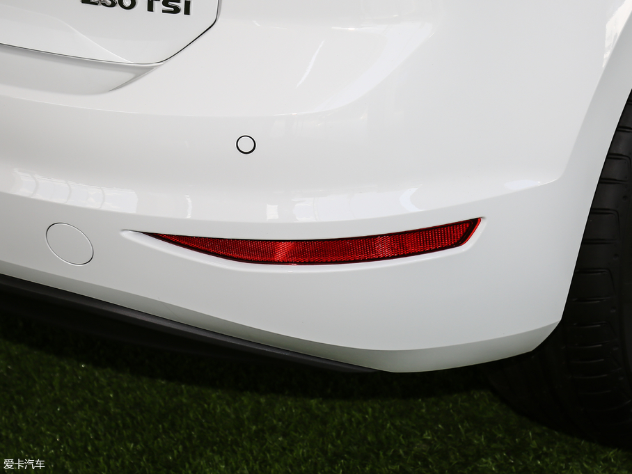 2018ߠ򡤼 230TSI Ԅ(dng)A