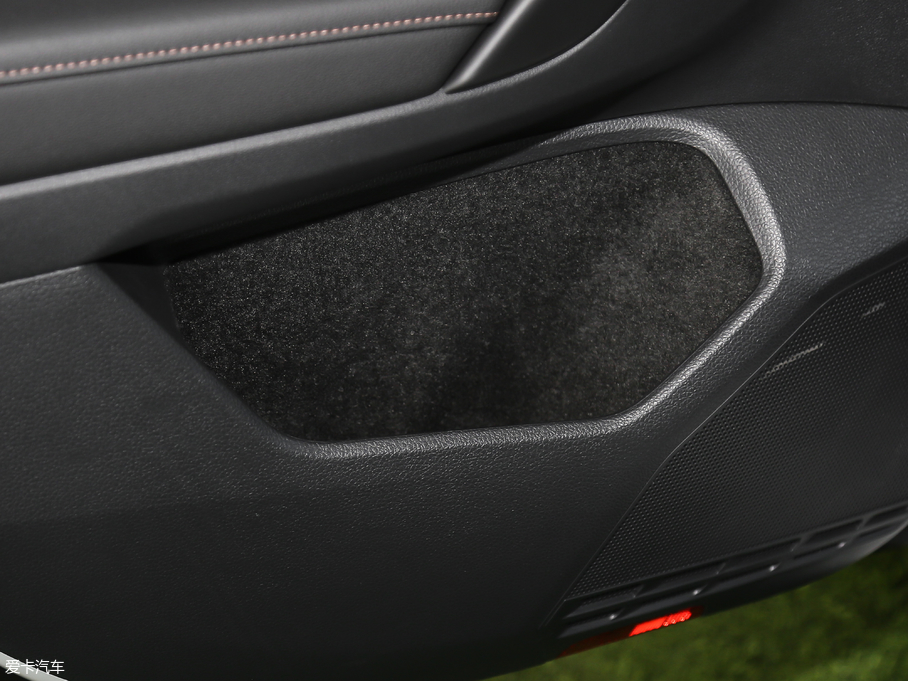 2018ߠ򡤼 230TSI ԄӺA