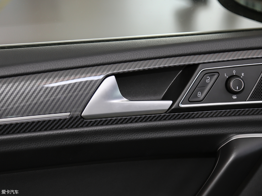 2018ߠ򡤼 230TSI Ԅ(dng)A