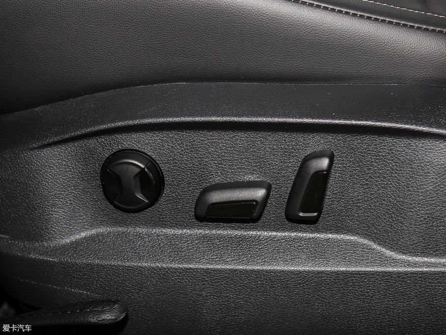 2018ߠ򡤼 230TSI Ԅ(dng)A