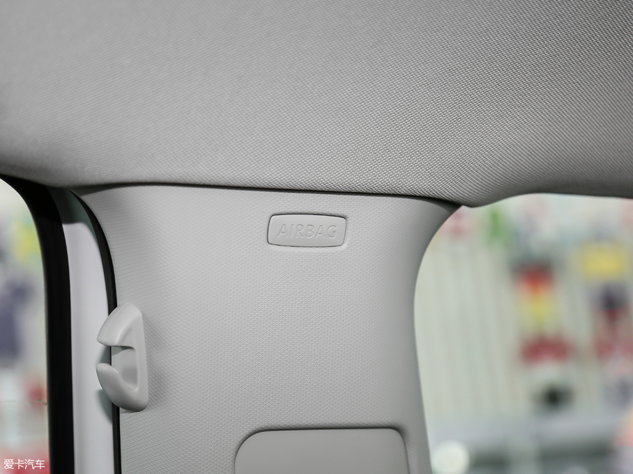 2018ߠ򡤼 230TSI ԄӺA