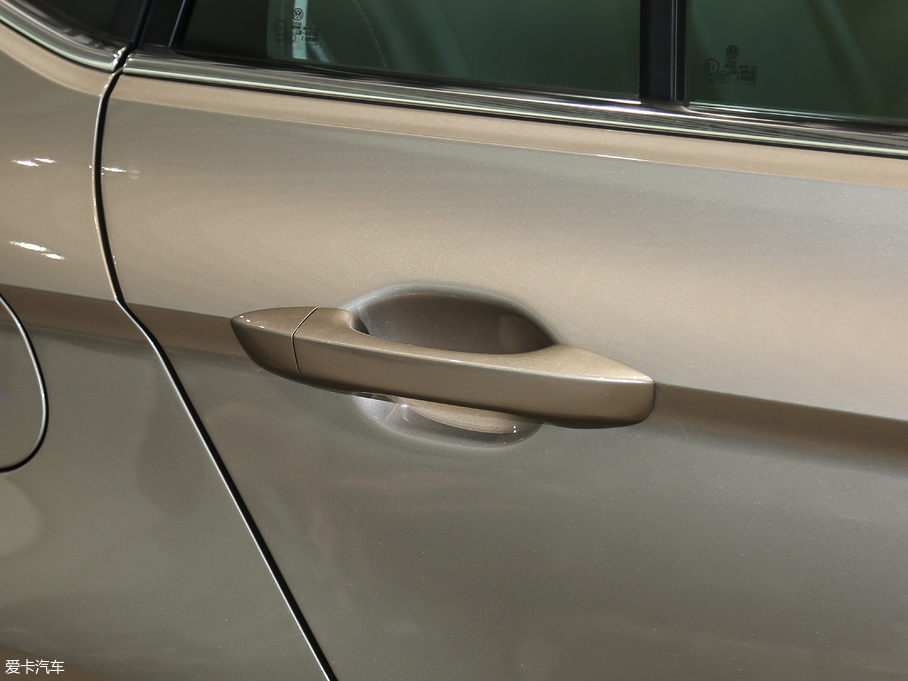 2018ߠ򡤼 230TSI ԄMȡ