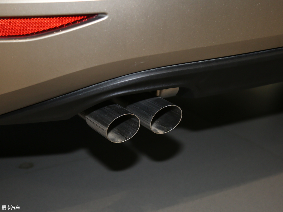 2018ߠ򡤼 230TSI ԄMȡ