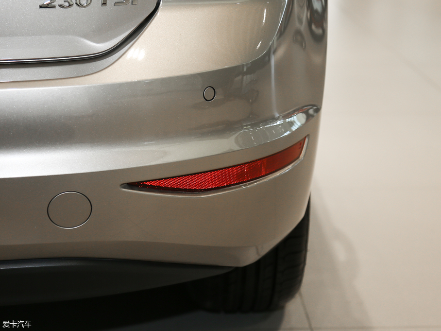 2018ߠ򡤼 230TSI ԄMȡ