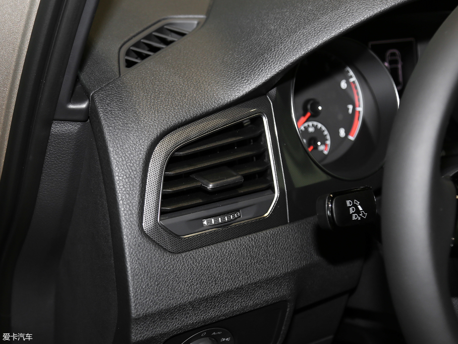 2018ߠ򡤼 230TSI ԄMȡ