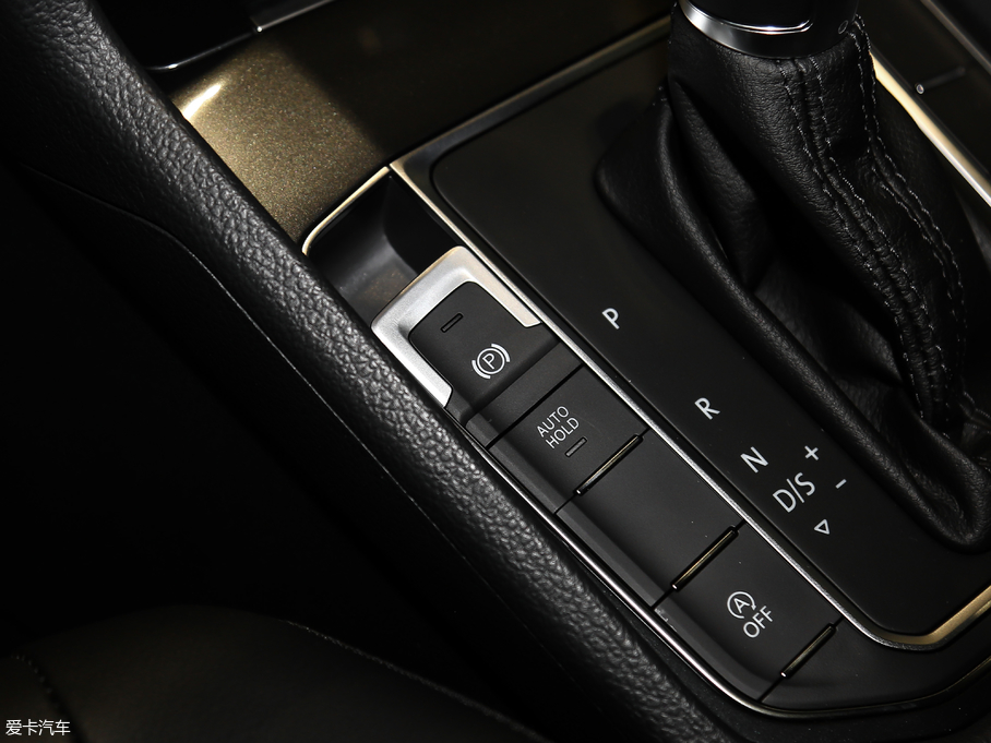 2018ߠ򡤼 230TSI ԄMȡ