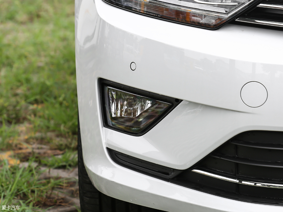 2018ߠ򡤼 2o 230TSI ԄӺA