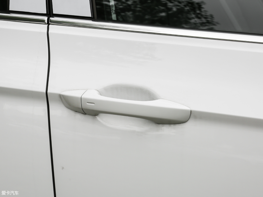 2018ߠ򡤼 2o 230TSI ԄӺA