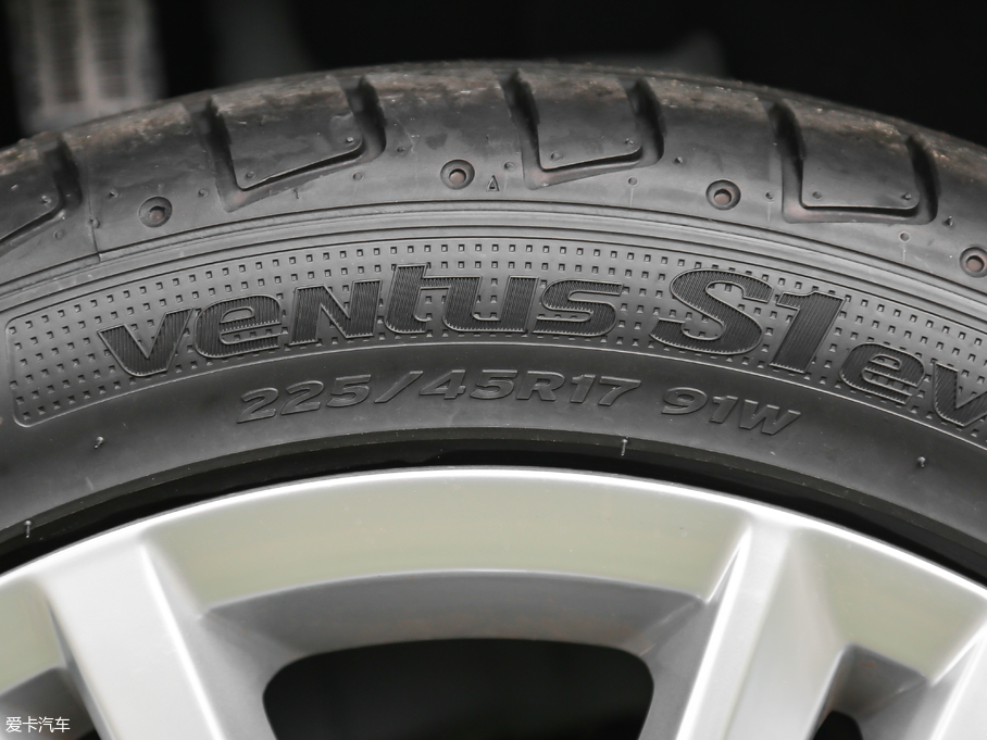 2018ߠ򡤼 2o 230TSI ԄӺA