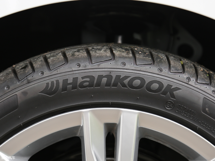 2018��ߠ��򡤼��� 2����o��� 230TSI �ԄӺ��A��