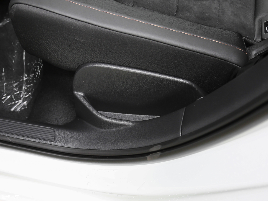 2018ߠ򡤼 2o 230TSI ԄӺA