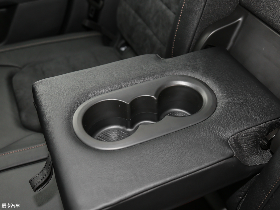 2018ߠ򡤼 2o(j) 230TSI Ԅ(dng)A