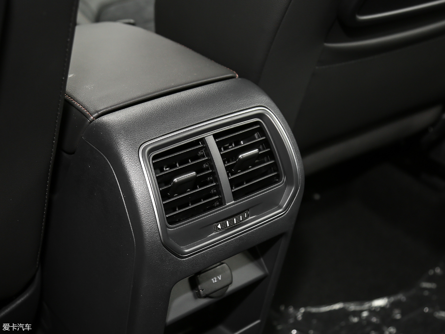 2018ߠ򡤼 2o(j) 230TSI Ԅ(dng)A