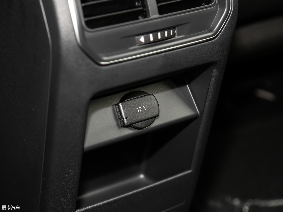 2018ߠ򡤼 2o 230TSI ԄӺA