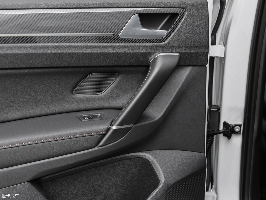 2018ߠ򡤼 2o(j) 230TSI Ԅ(dng)A