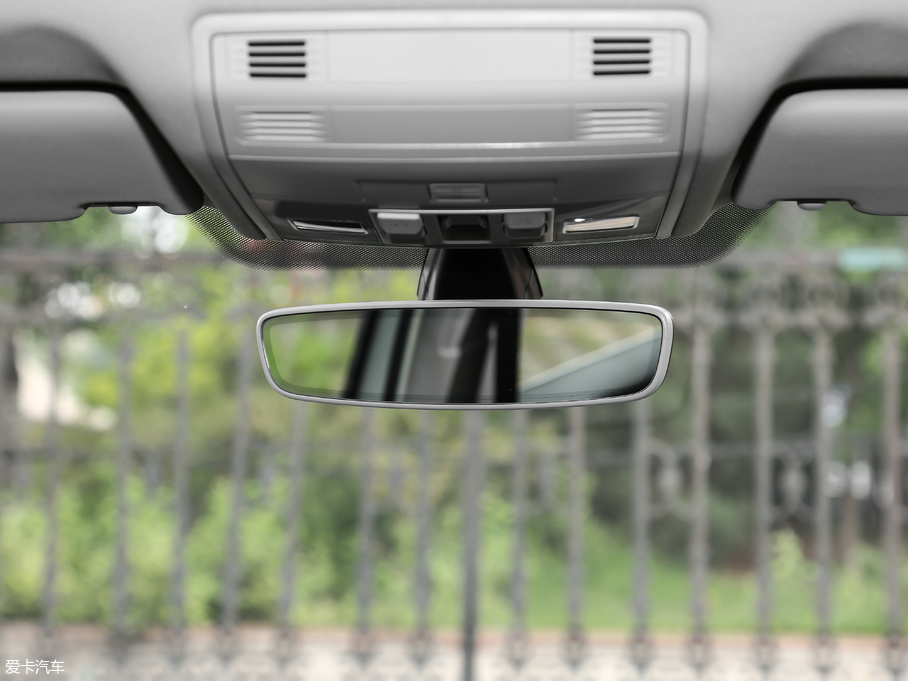 2018ߠ򡤼 2o 230TSI ԄӺA