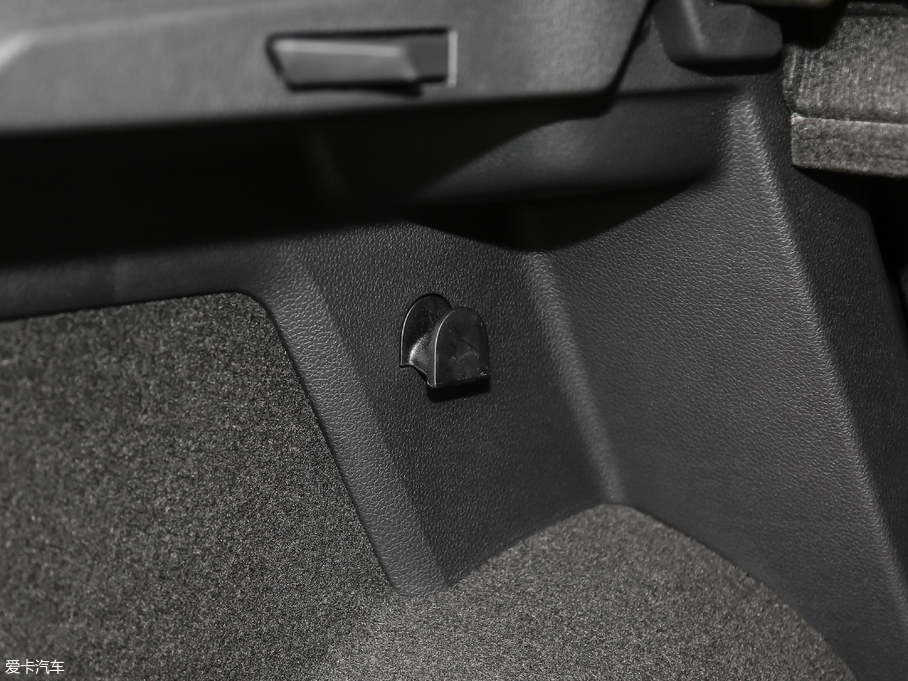 2018ߠ򡤼 2o 230TSI ԄӺA