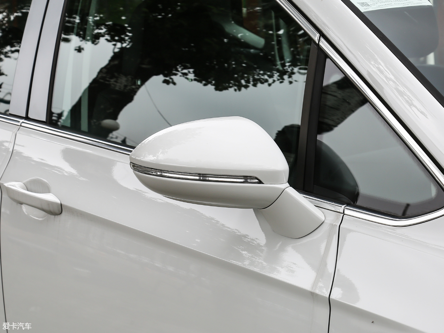 2018ߠ򡤼 2o 230TSI ԄMȡ