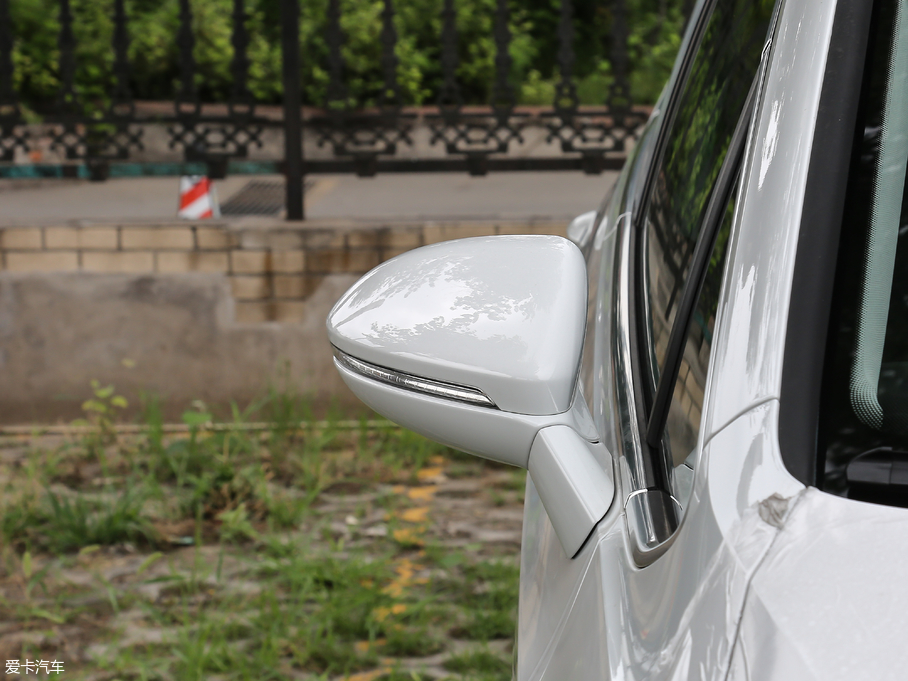 2018ߠ򡤼 2o 230TSI ԄMȡ