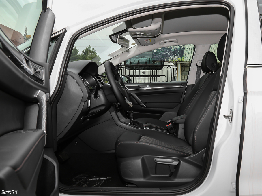 2018ߠ򡤼 2o 230TSI ԄMȡ